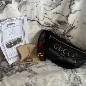 Authentic Gucci Black Leather Belt Bag